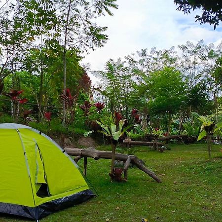 Tapian Asri Camp Hotel Bukittinggi Exterior foto