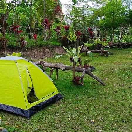 Tapian Asri Camp Hotel Bukittinggi Exterior foto